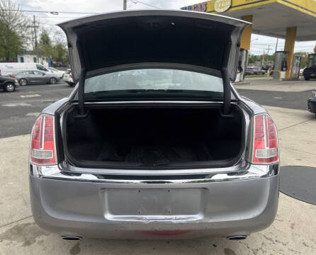 2013 Chrysler 300 C