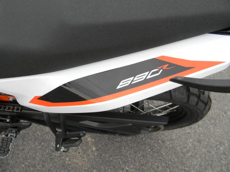 2022 KTM 890 Adventure R