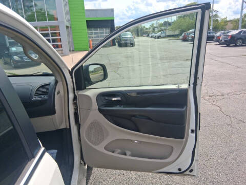 2012 Dodge Grand Caravan Crew