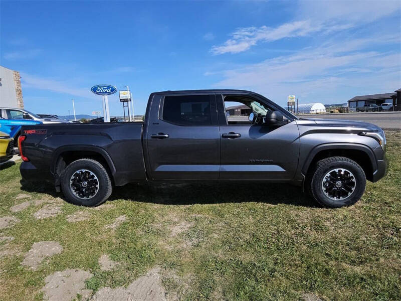 2023 Toyota Tundra SR5