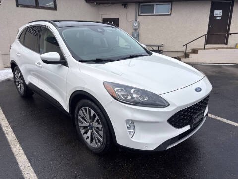 2020 Ford Escape Hybrid Titanium