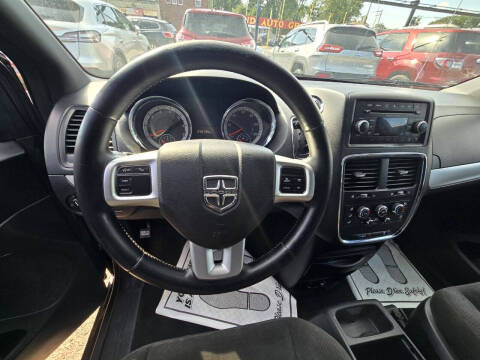 2015 Dodge Grand Caravan SE