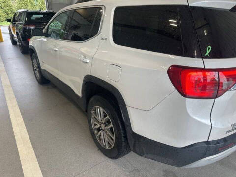 2019 GMC Acadia SLE-2
