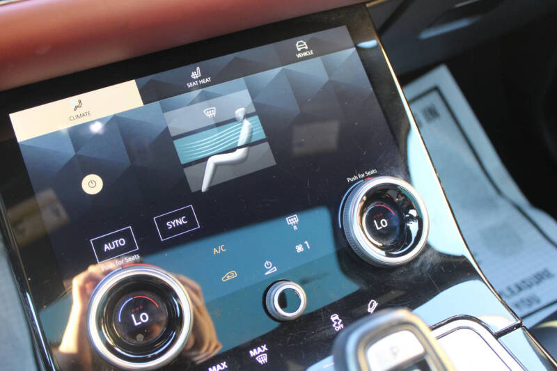 2021 Land Rover Range Rover Evoque R-Dynamic HSE