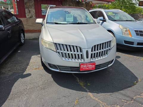 2010 Lincoln MKT