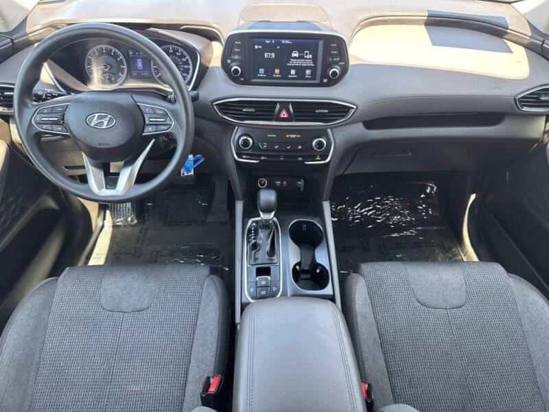 2019 Hyundai Santa Fe SE 2.4L