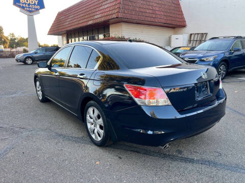 2010 Honda Accord EX-L V6 w/Navi