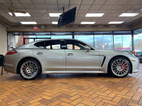 2012 Porsche Panamera Turbo