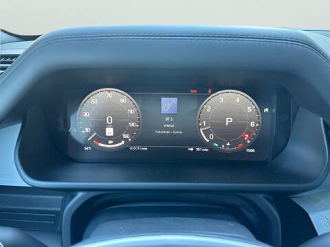 2025 Land Rover Defender 110 P500 X-Dynamic SE