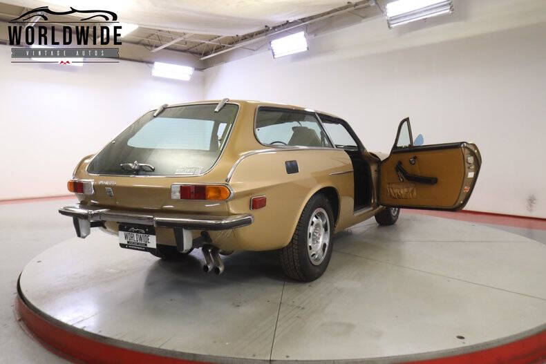 1972 Volvo P1800