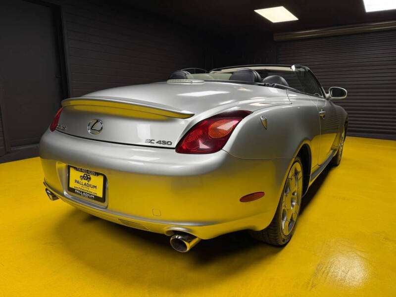 2005 Lexus SC 430