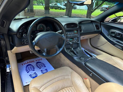 2004 Chevrolet Corvette