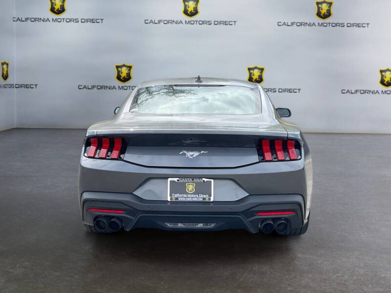 2024 Ford Mustang EcoBoost