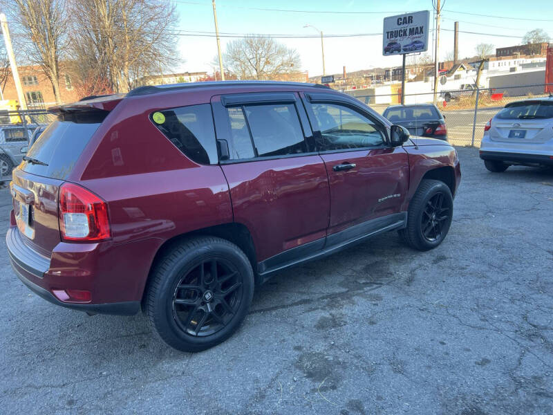 2012 Jeep Compass Sport