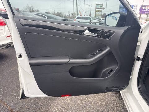 2018 Volkswagen Jetta 1.8T SE Sport