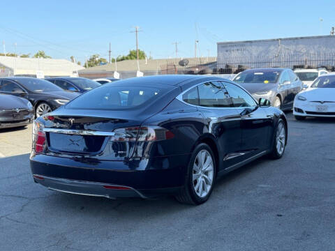 2015 Tesla Model S 85D