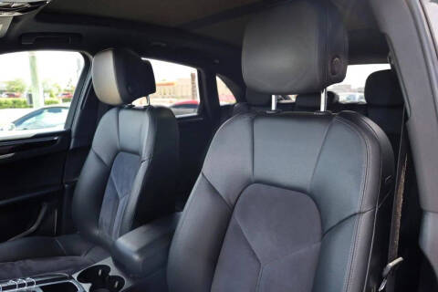 2018 Porsche Macan