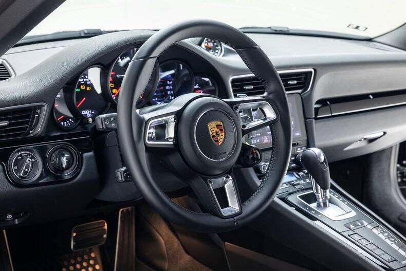 2019 Porsche 911