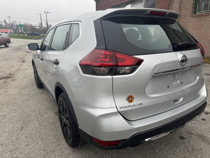2018 Nissan Rogue S