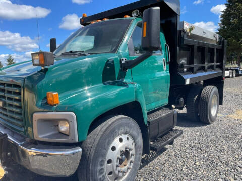 2004 Chevrolet C7500 for sale at DirtWorx Equipment - Trucks in Woodland WA