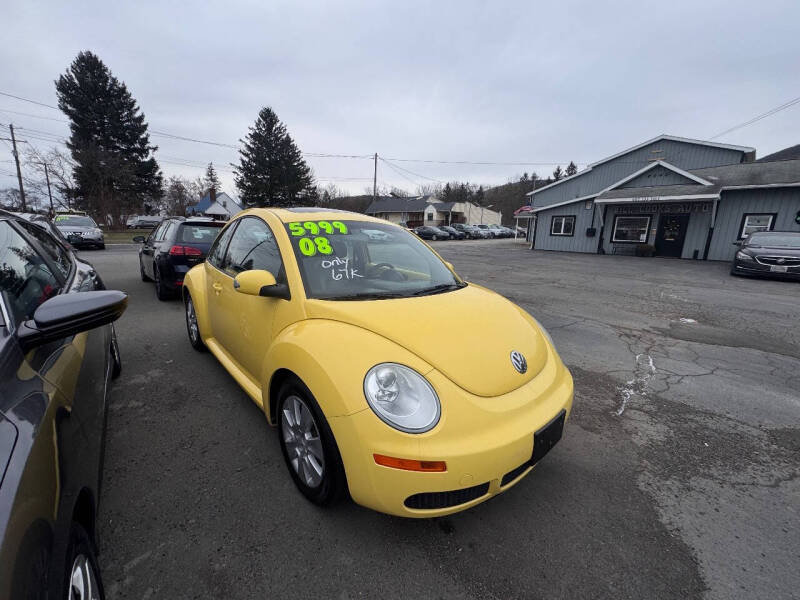 2008 Volkswagen New Beetle S photo 5