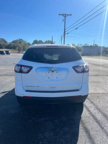2017 Chevrolet Traverse LT