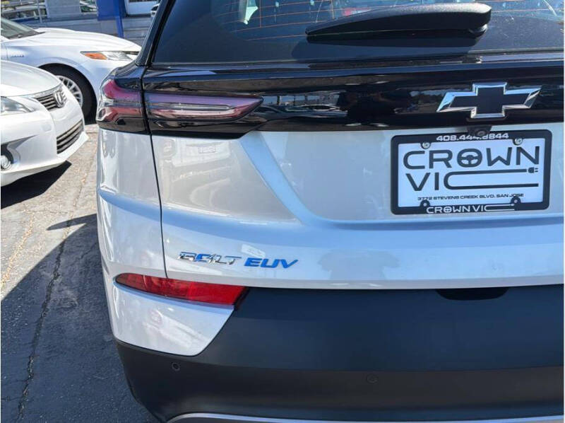 2023 Chevrolet Bolt EUV LT