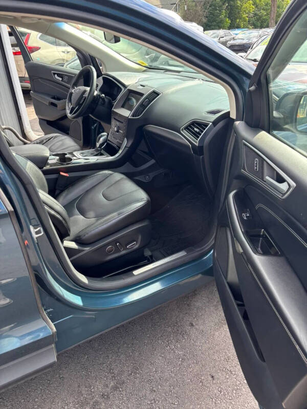 2016 Ford Edge Titanium