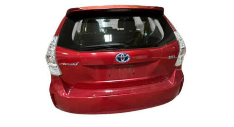 2014 Toyota Prius v Three