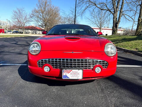 2004 Ford Thunderbird Deluxe