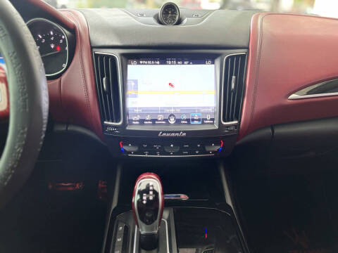 2017 Maserati Levante