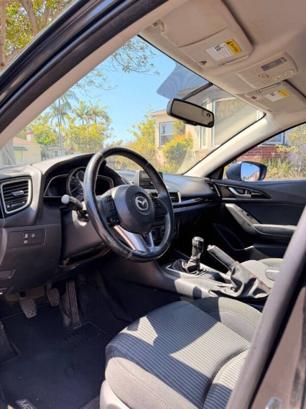2014 Mazda MAZDA3 i Touring