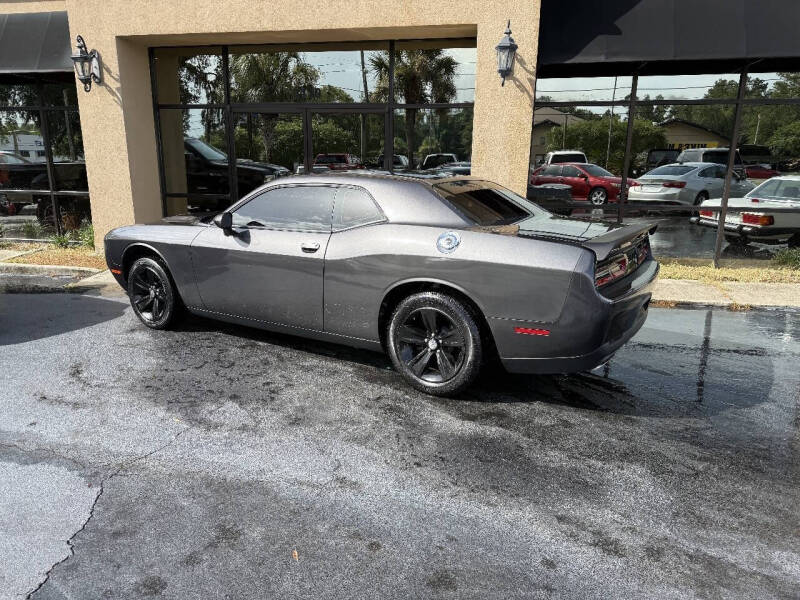 2020 Dodge Challenger SXT