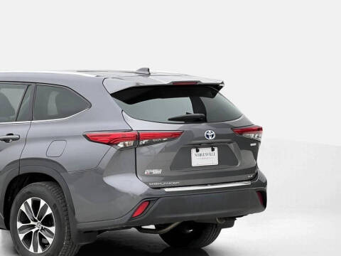 2020 Toyota Highlander Hybrid XLE