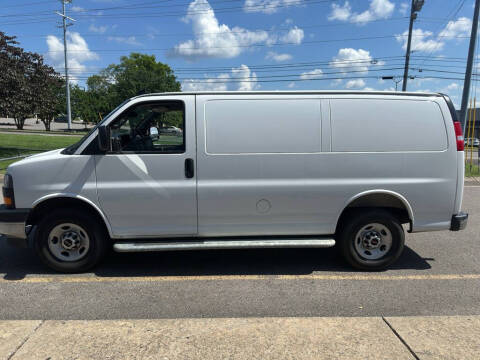 2025 GMC Savana 2500
