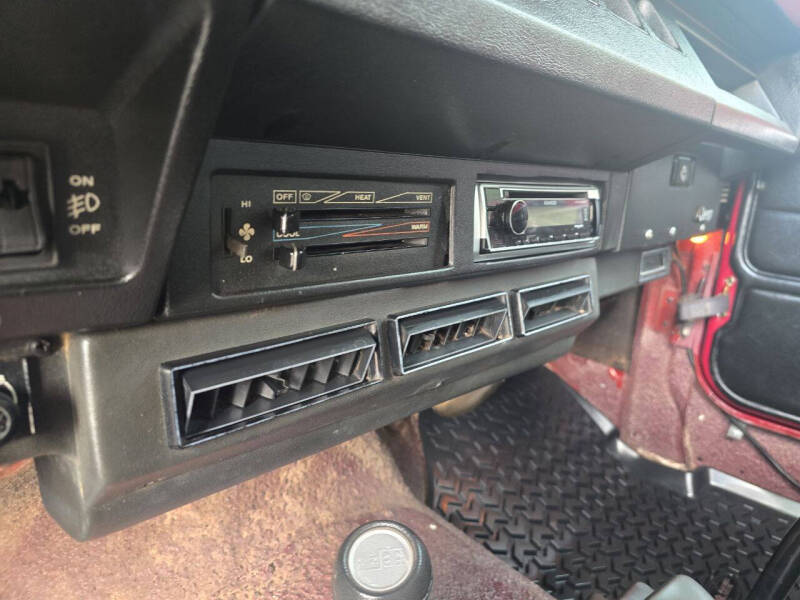 1987 Jeep Wrangler Laredo