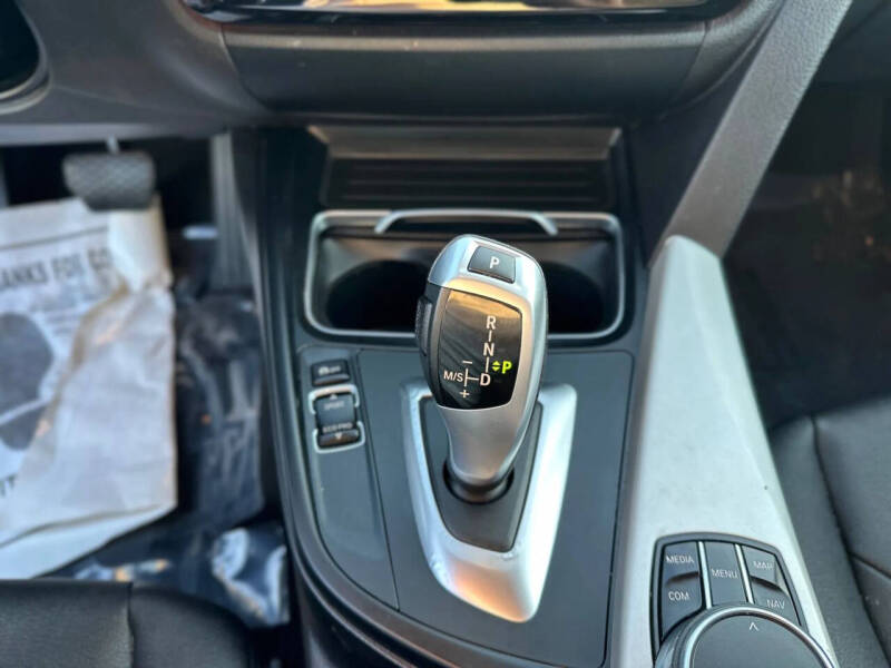 2018 BMW 3 Series 320i xDrive