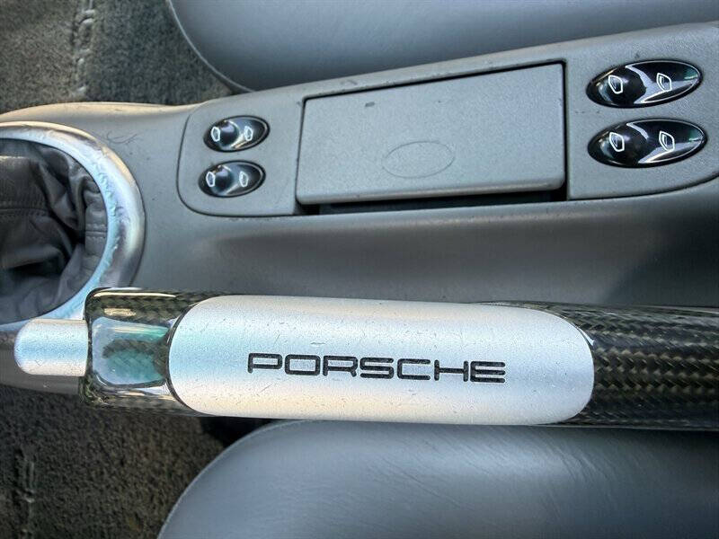 2000 Porsche 911