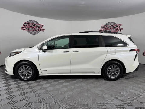 2021 Toyota Sienna XLE 7-Passenger