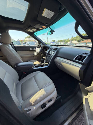 2011 Ford Explorer XLT