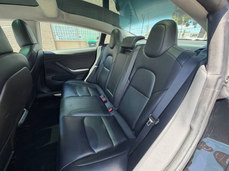 2019 Tesla Model 3 Standard Range Plus