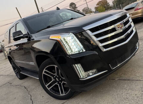 2017 Cadillac Escalade Luxury
