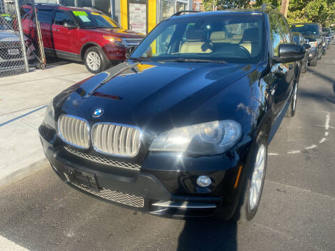 2008 BMW X5 for sale at DEALS ON WHEELS in Newark NJ