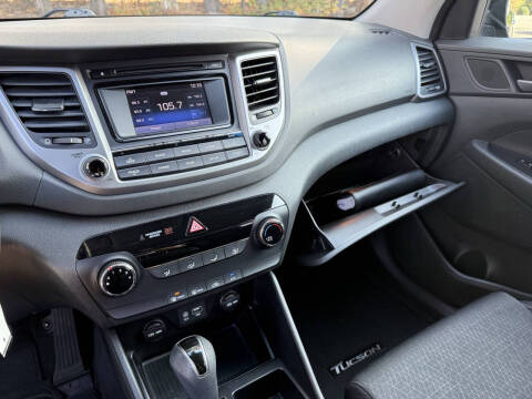 2016 Hyundai Tucson SE