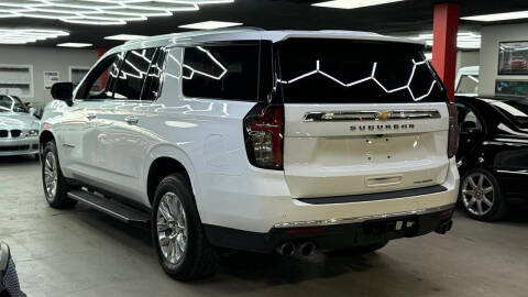 2023 Chevrolet Suburban Premier