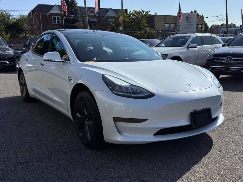 2019 Tesla Model 3 Mid Range