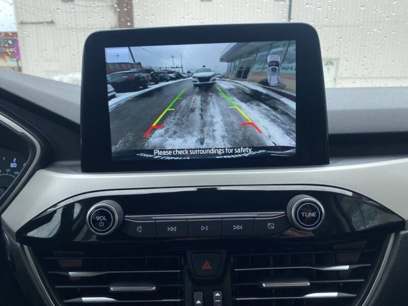 2022 Ford Escape SEL