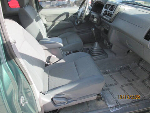 2001 Nissan Frontier XE