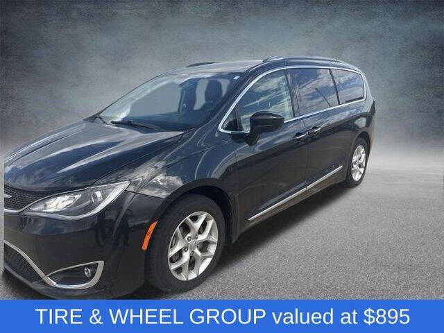 2019 Chrysler Pacifica Touring L Plus