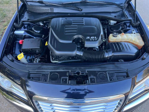 2012 Chrysler 300 Limited